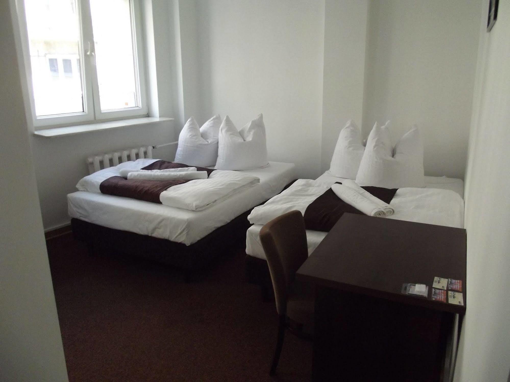 Bed4City Szpitalna Street-Adults Only Apartment Warsaw Luaran gambar