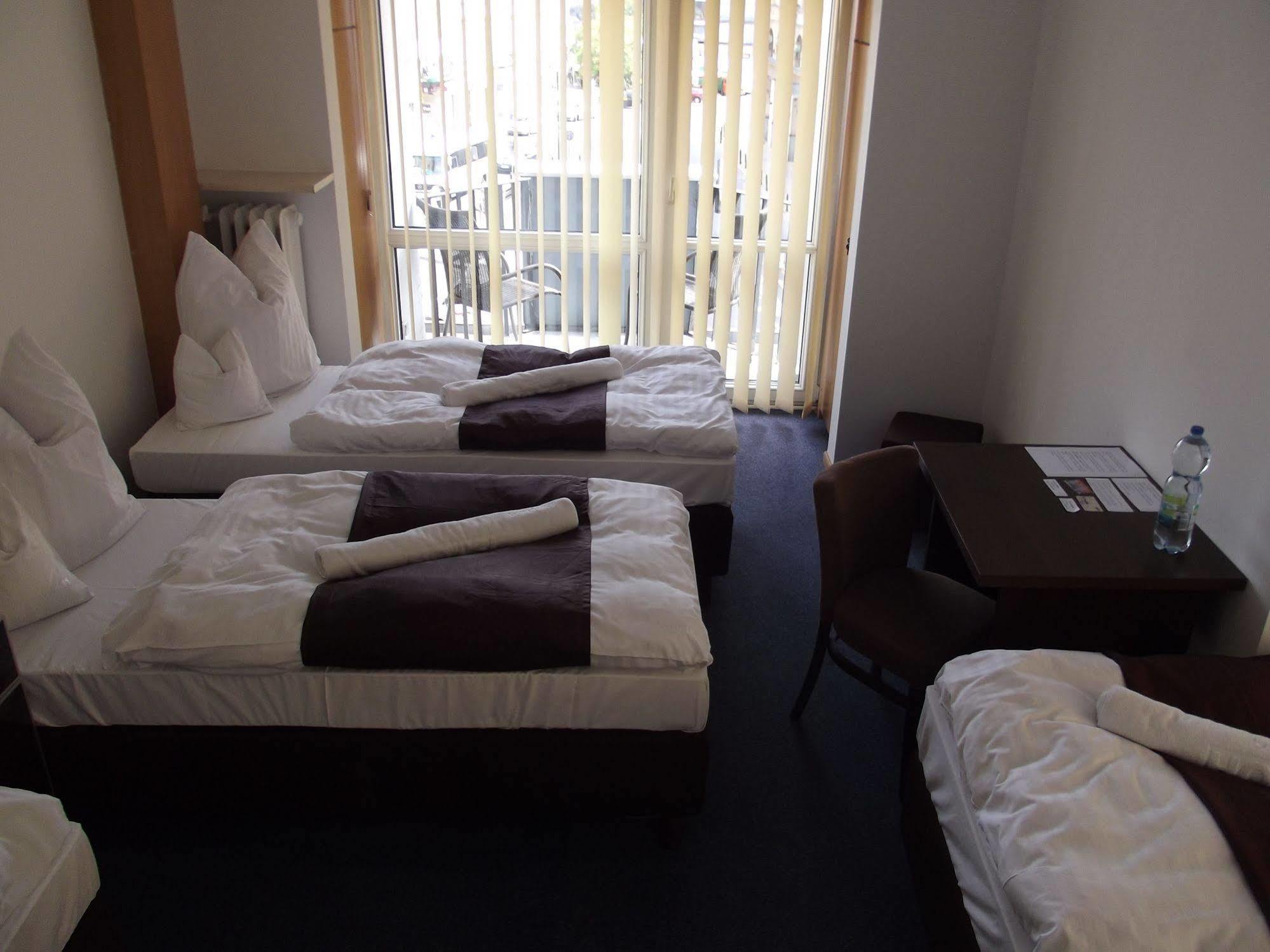 Bed4City Szpitalna Street-Adults Only Apartment Warsaw Luaran gambar